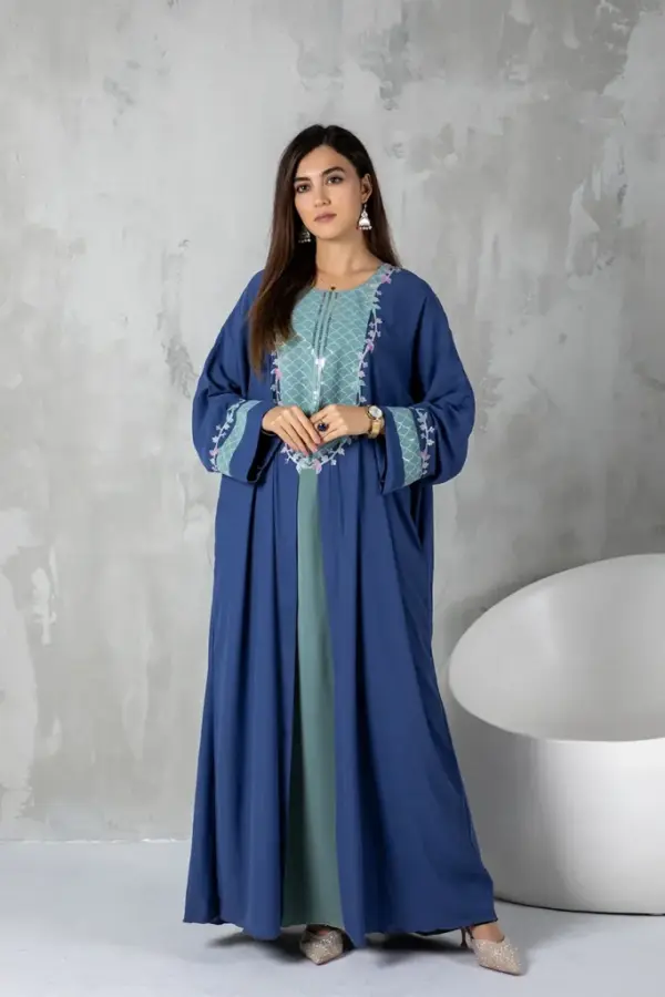 Creeper Layer Abaya – Baby Blue