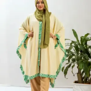 Border Cloak - Pale Yellow