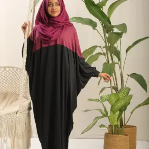 Jersey Abaya – Burgundy Black
