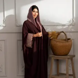 Sehrish Knot set – Burgundy